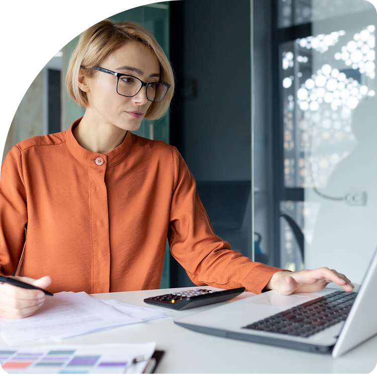 Finance analyst working (placeholder)